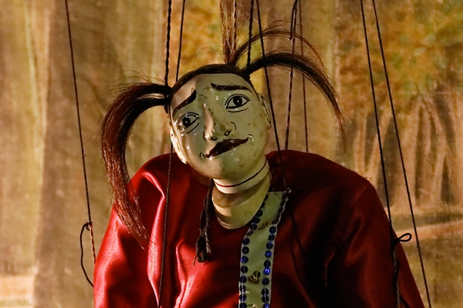 Pagan-diner marionnettes-032